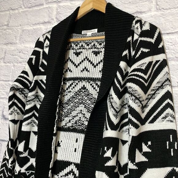 WAREHOUSE One Geometric Long Sleeve Cardigan Size Extra Small - Picture 6 of 16